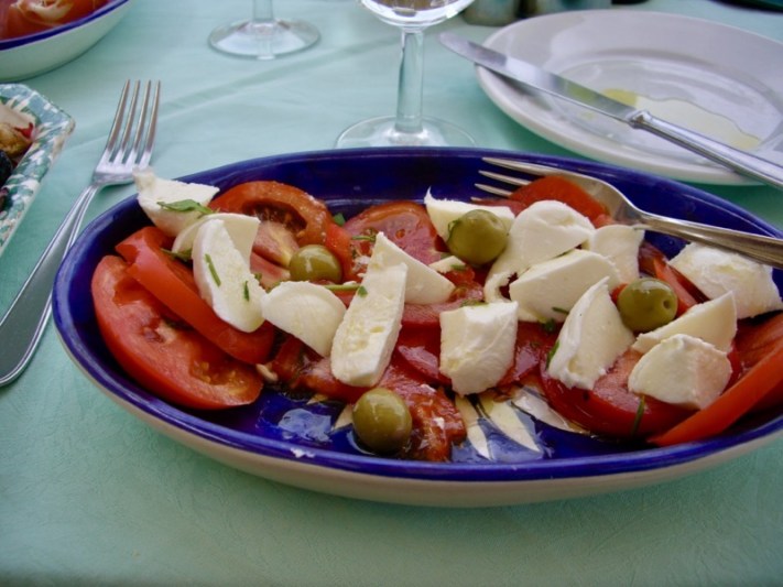 FC11220D B8AA 4D1E 946B 4CA35E1313CA 1 201 a